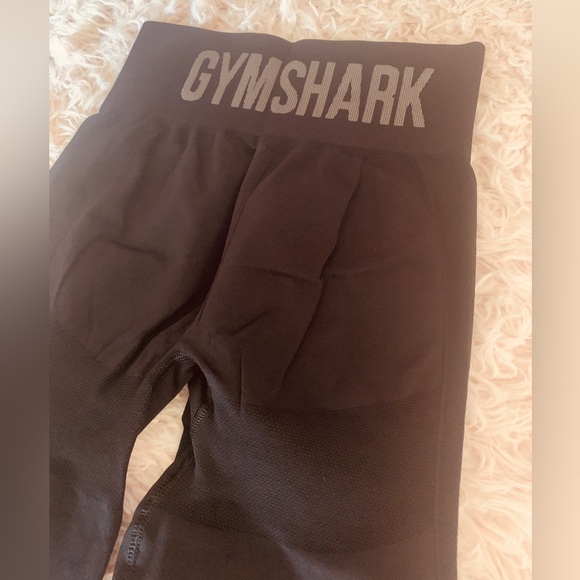 Womens small gymshark flex cycling shorts black/charcoal new with tags - Picture 2 of 9